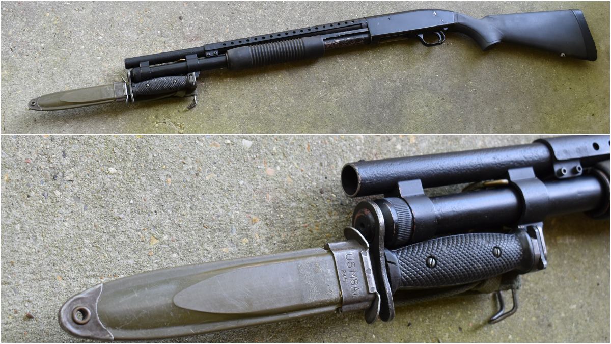 Mossberg M590M with M7 bayonet