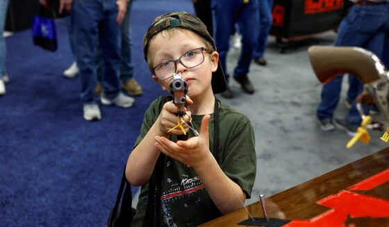 Reuters Uses Lies to Defend Their Photographer Over Disputed NRA Show Child Photo